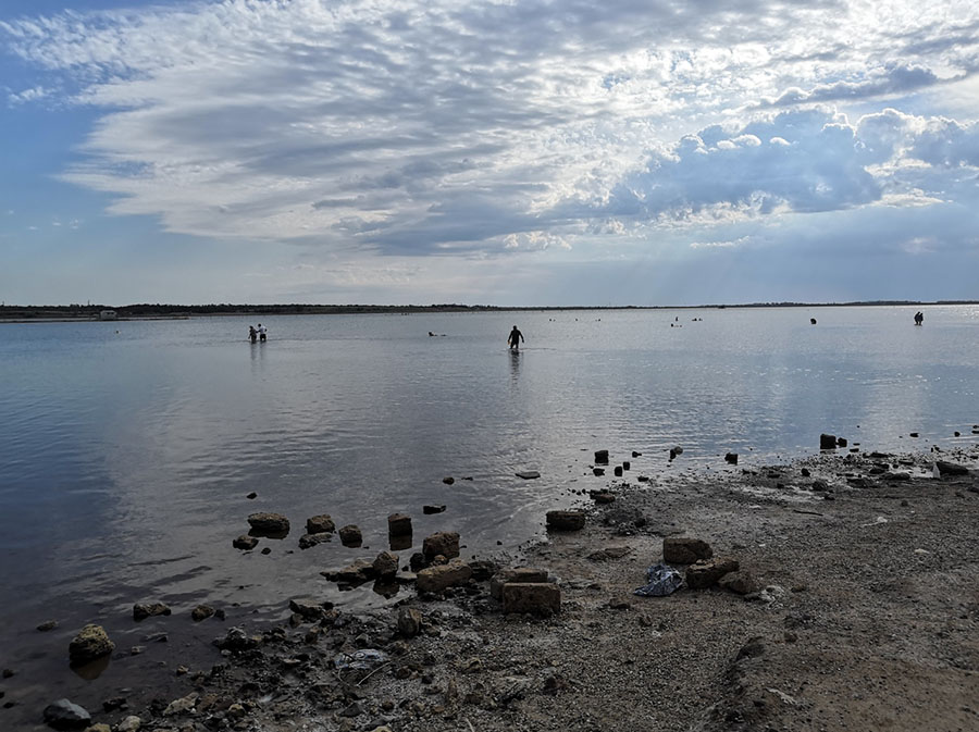 Отдых в Евпатории в Крыму – грязевое озеро