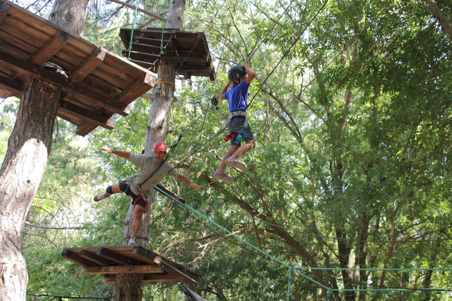 Развлечения в Евпатории с детьми – веревочный парк