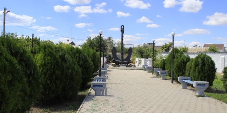 Отдых в поселке Заозерное в Крыму